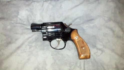 Pistols Smith & Wesson 38 Spcl Snub Nose