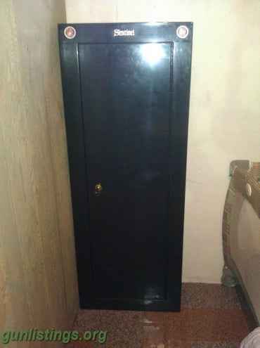 Accessories Sentinel 8 Gun Safe