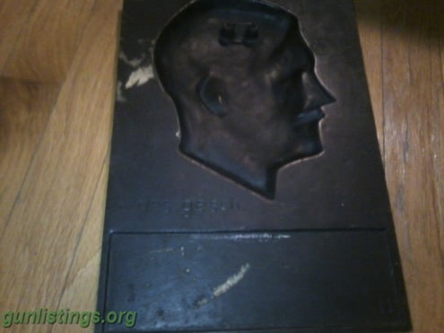 Collectibles Adolf Hitler Cast Iron NAZI Plaque