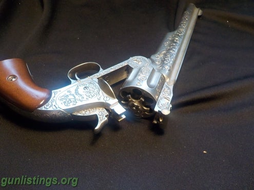 Collectibles WYATT EARP 44 CAL.REVOLVER