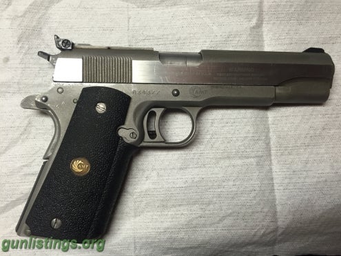 Pistols AMT Hardballer 1911