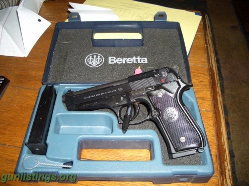 Pistols Beretta 96 .40cal Full Size