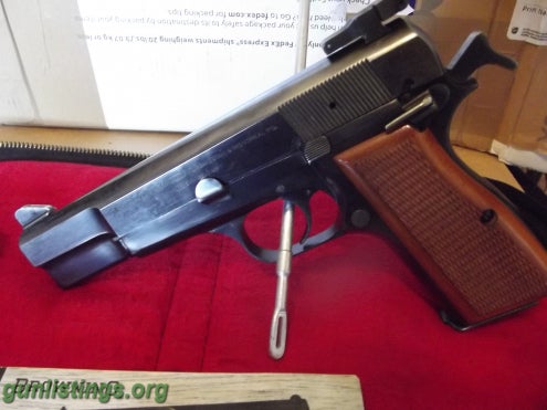 Pistols Browning Hi Power