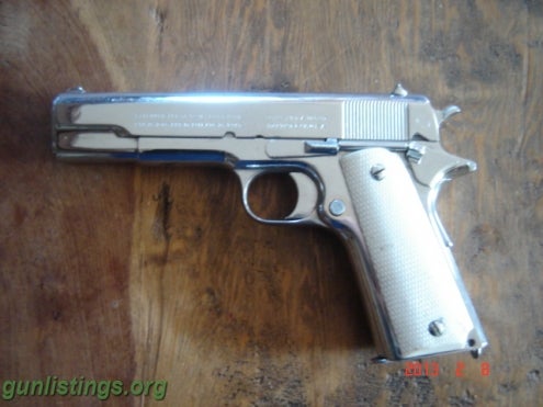 Pistols Colt  M1911~~1913