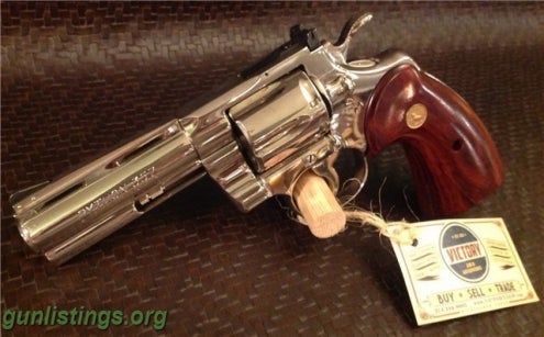 Pistols Colt Python .357 Magnum 4