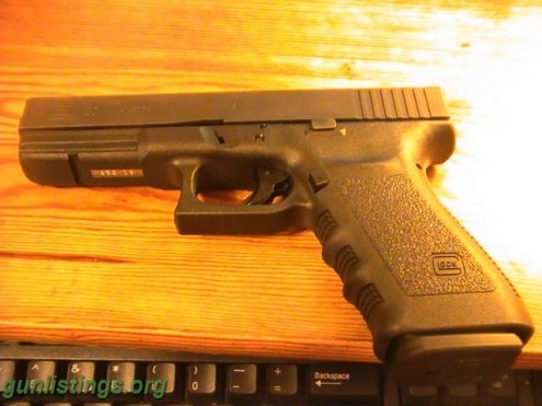 Pistols Glock 20 10mm