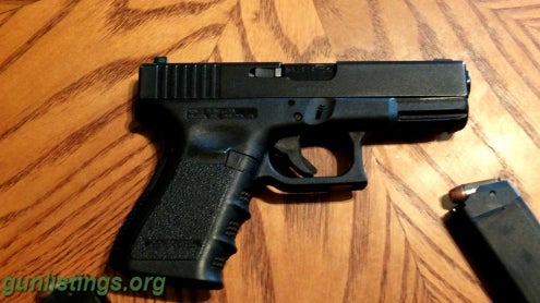 Pistols Glock 23 .40 Gen III