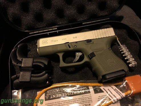 Pistols Glock 26 Gen 4 (cerakote Green/titanium)