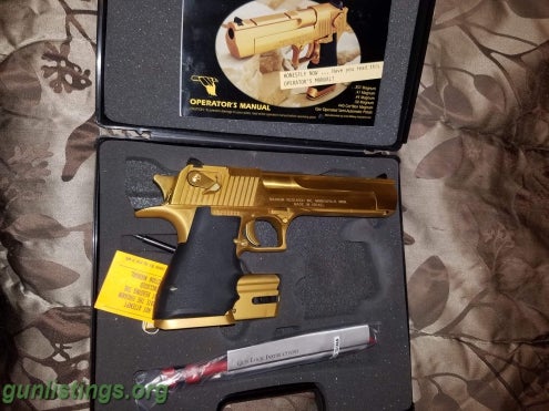 Pistols Gold Desert Eagle 50 Cal