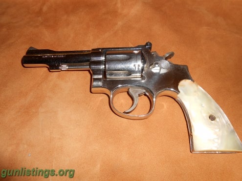 Pistols Smith & Wesson 38 Special