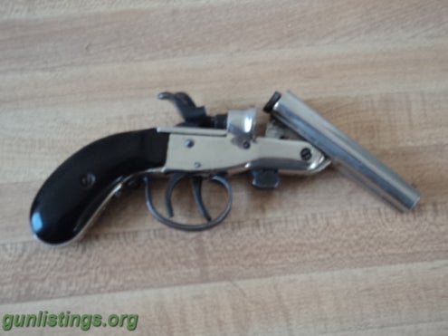 Pistols Rossi Double Barrel Derringer 22 Cal.