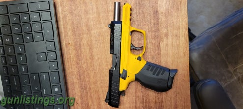 Pistols Ruger SR22 3.5 Inch Yellow/black