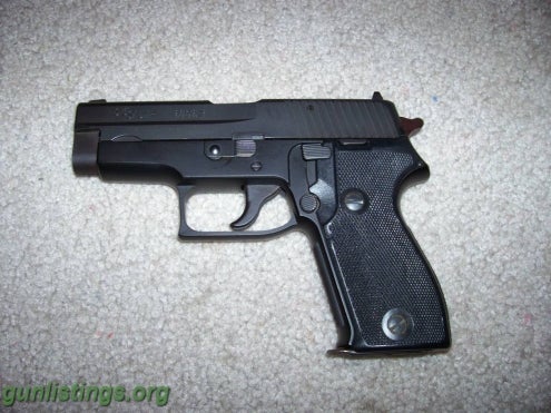 Pistols Sig Sauer P225