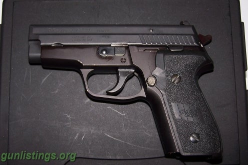 Pistols SIG SAUER P 229