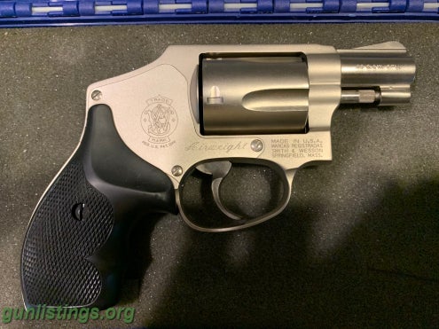 Pistols Smith & Wesson .38 SPL Airweight Revolver