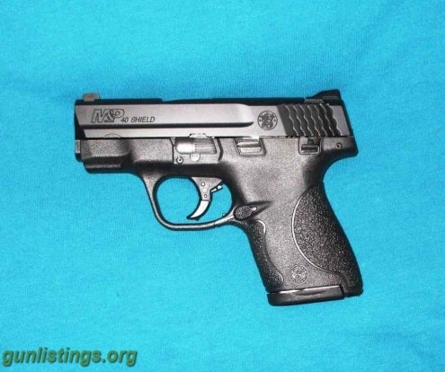 Pistols Smith & Wesson M&P Shield 40 S&W Pistol