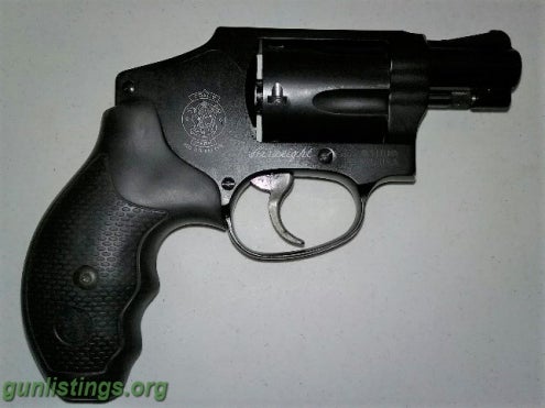 Pistols Smith And Wesson Model 442 Airweight