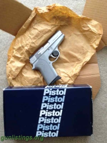 Pistols Smith&Wesson 3913LS Lady Smith 9MM Pistol