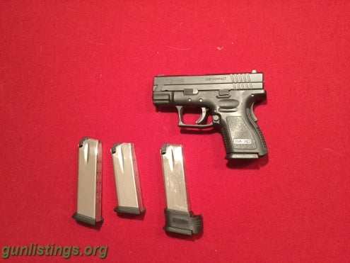 Pistols Springfield XD Sub-compact .40 Cal