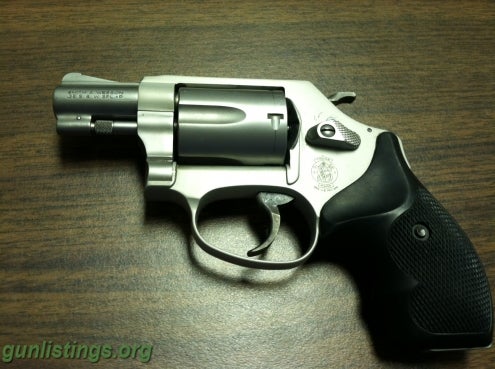 Pistols S&W 637 Airweight .38 Revolver