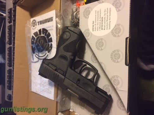 Pistols Taurus PT-111 Millennium G2-9mm