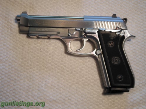 Pistols Taurus PT92 AR - SS - 9mm