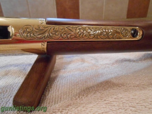 Rifles HENRY,  HAND ENGRAVED GOLDEN BOY DELUXE HOO4MDD