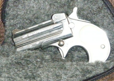 Pistols DAVIS INDUSTRIES MODEL 25 AUTO DERRINGER