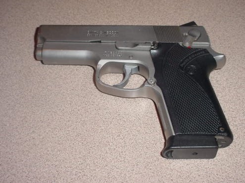 Pistols S&W 4516 Compact. 45  Pictures Added