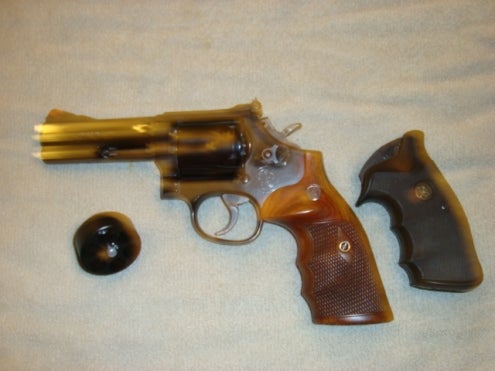 Pistols Model-586 SMITH & WESSON 357 MAGNUM