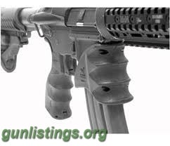 Accessories AR-15 MAGWELL GRIP FAB DEFENSE