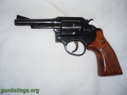 revolver gunlistings 2026