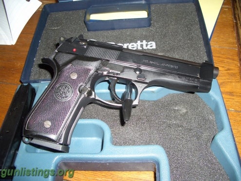 Pistols Beretta 96 .40cal Full Size