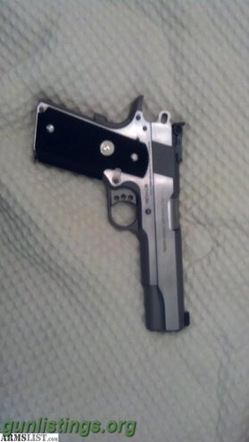 Pistols Colt 1911 Gold Cup