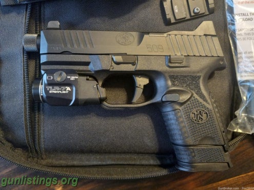 Pistols FN 509 Tactical Compact With A Streamlight TLR-7