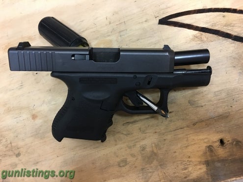 Pistols Glock 27 Package