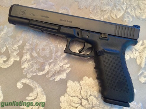 Pistols Glock 40 Gen 4, 10mm Long Slide As New