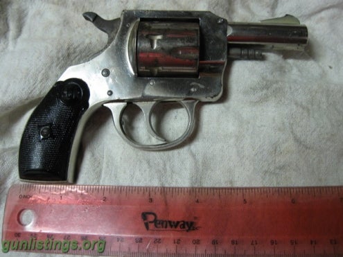 Pistols H&R 733 Revolver, 32 S&W Long