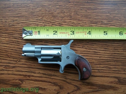 Pistols NAA 22. LR 5 SHOT POCKET REVOLVER