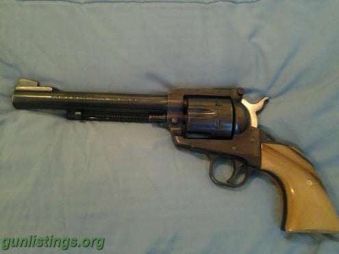 Pistols Ruger Blackhawk 357 Mag, Custom Grips