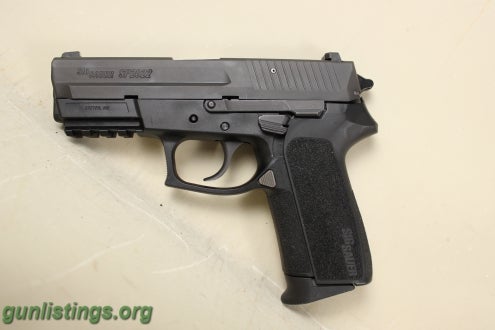 Pistols SIG SAUER [ SIG PRO 2022 ]