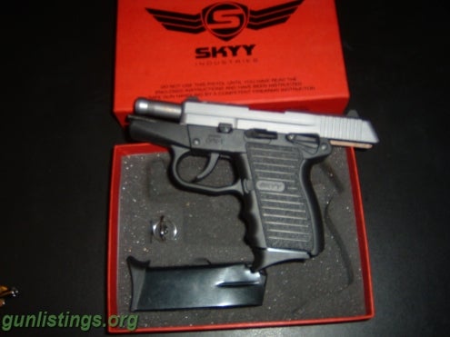 Pistols SKYY 9mm S.S. N.I.B.