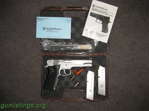 Pistols Smith & Wesson Model #1026 10MM *RARE*