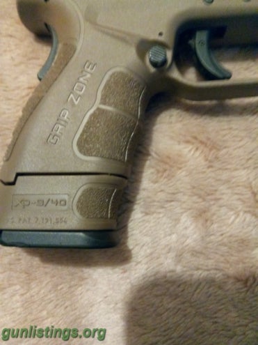 Pistols Springfield XD 40 Cal Trde?