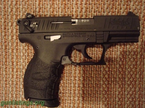 Pistols Walther P22Q, High Capacity Mag, Extra Mags, Ammo