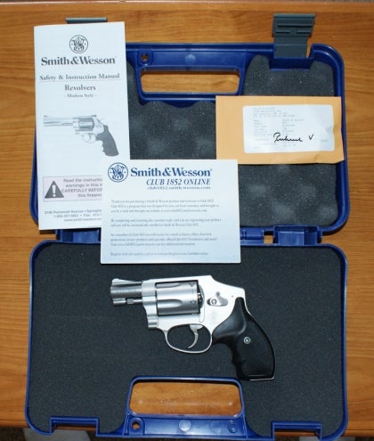 Pistols .38 Special Snub Nose Smith & Wesson