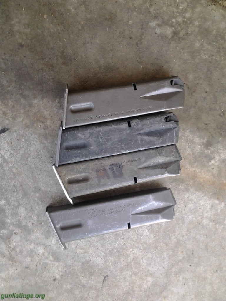 Accessories 15 Round Beretta 92F, M9 Pistol Magazines, Used