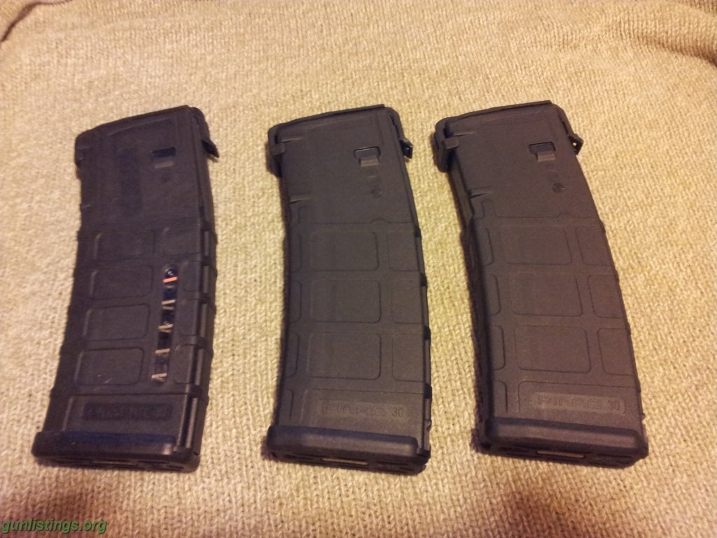 Accessories 3 PMAGS WITH WINDOWS AND COVERS  LAST ONES