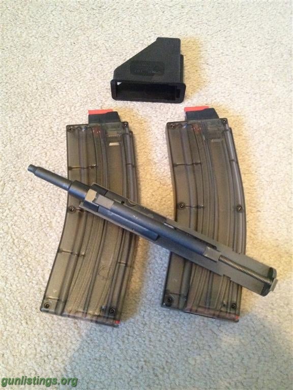 Accessories CMMG AR-15 .22LR Conversion Kit W/ Magazines