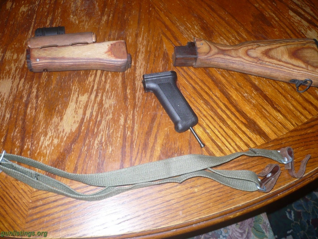 Accessories Complete Set Of Wood Furniture For An AK47